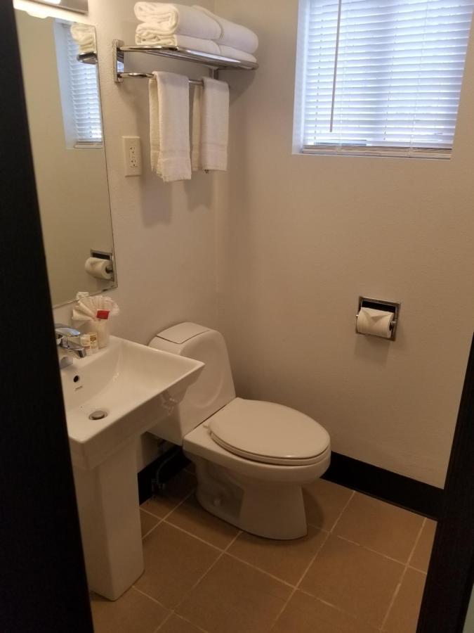 Best Lynnwood Inn מראה חיצוני תמונה